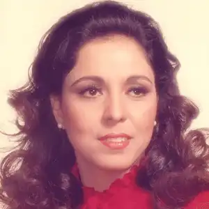 image of singer عفاف راضي